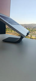 Suport laptop MacBook Pro ergoliv, unghi ergonomic (negru)