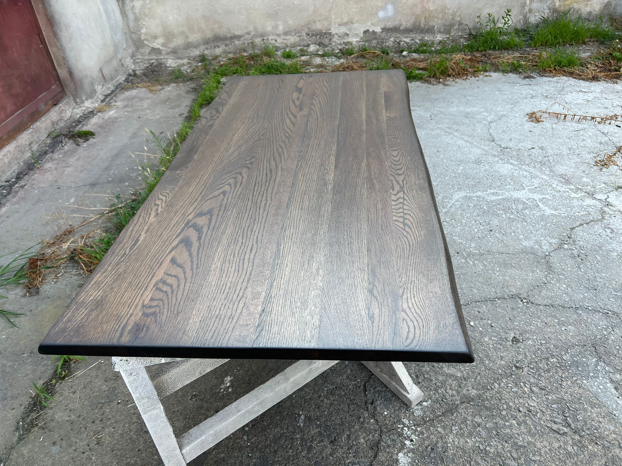 Birou reglabil electric Artist cu blat de stejar · ergoliv